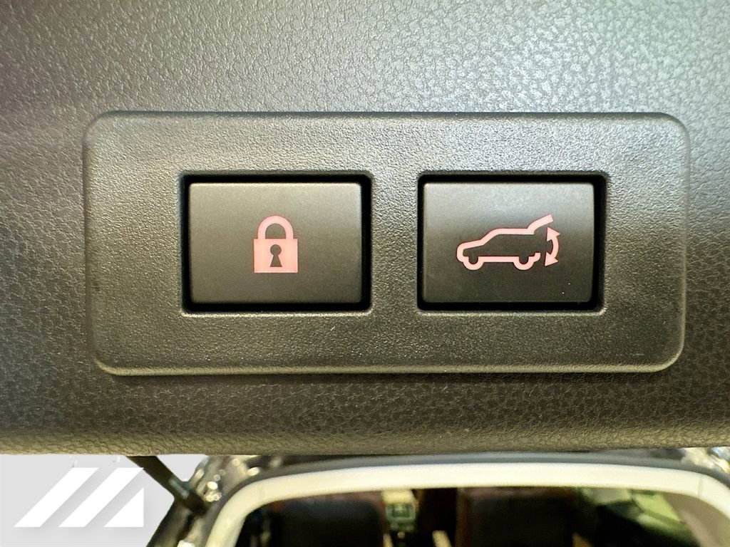 Used 2023 Subaru Ascent Touring image 31