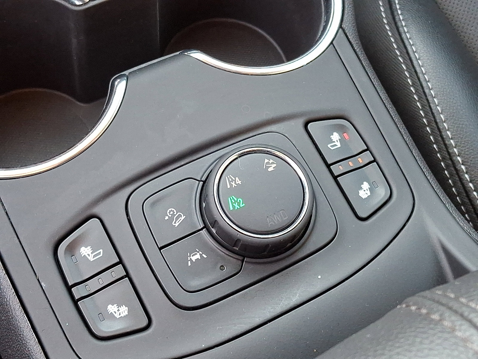 Certified 2024 GMC Terrain SLT AWD/4WD image 26