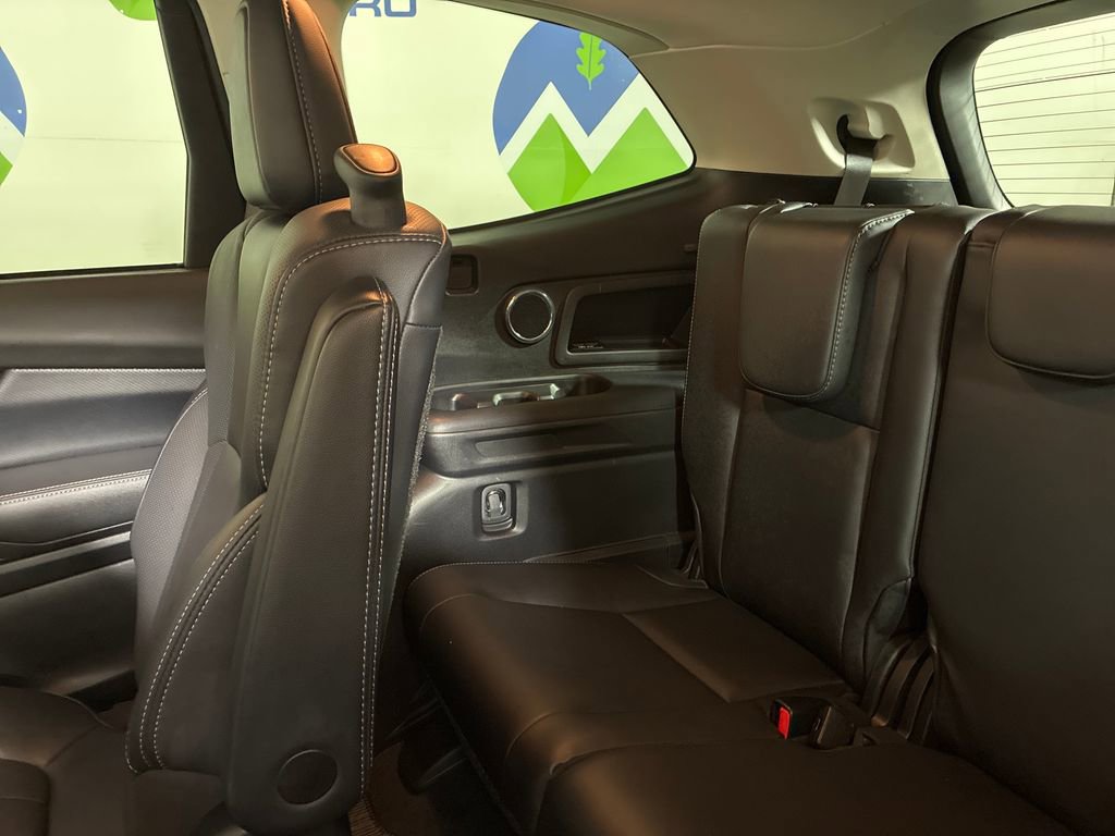 Used 2023 Subaru Ascent Limited w/ Technology Package image 25
