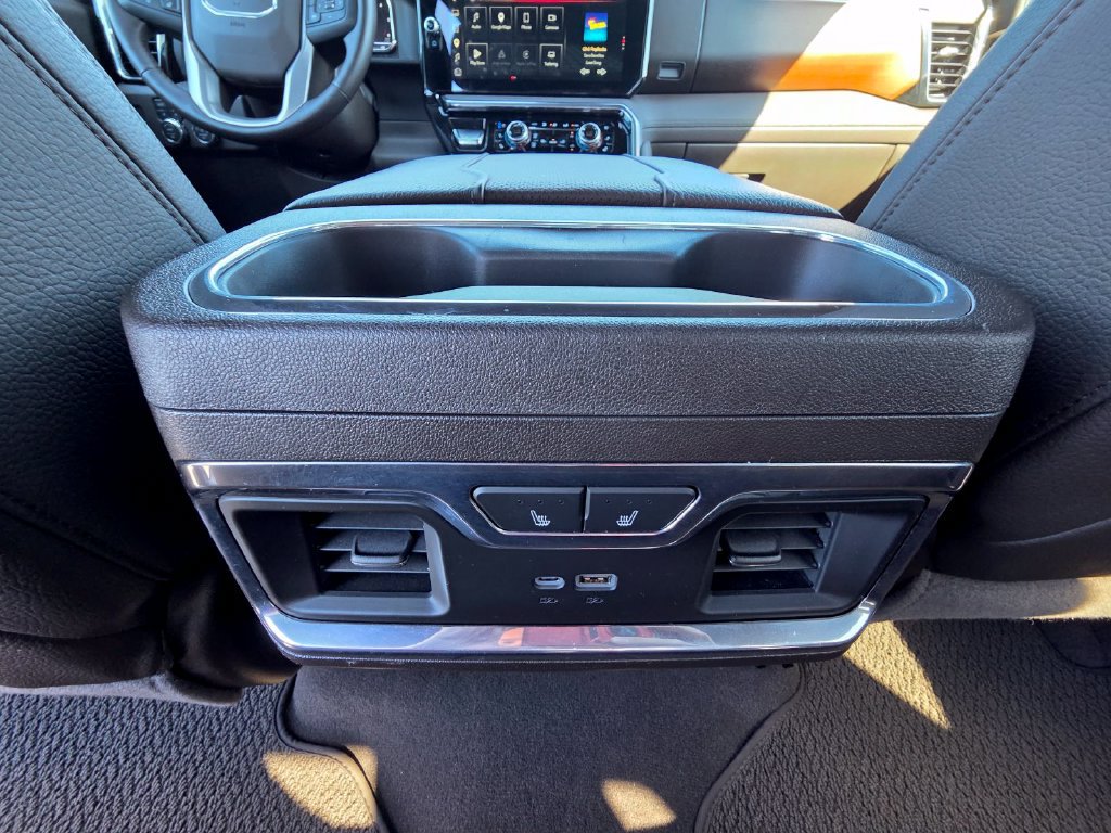 Used 2019 GMC Sierra 1500 Denali w/ Denali Ultimate Package AWD/4WD image 32