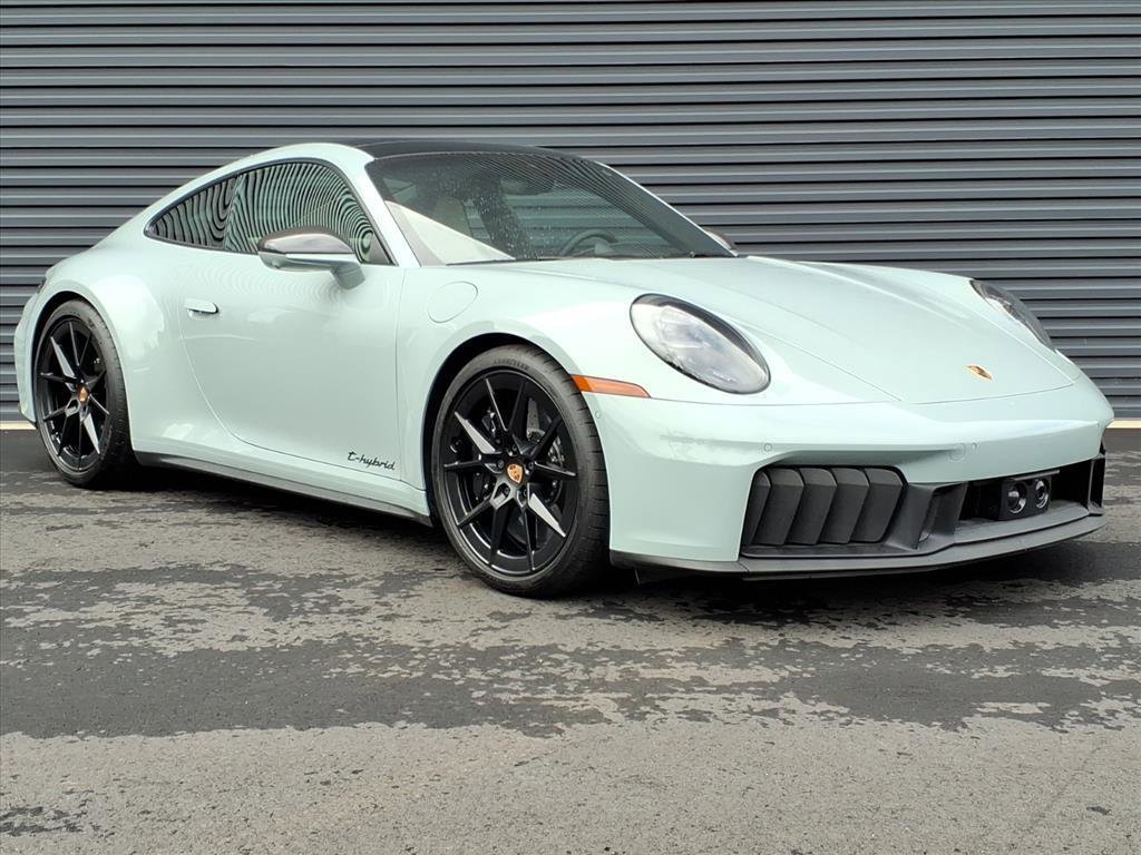 Certified 2025 Porsche 911 Carrera 4 GTS image 29