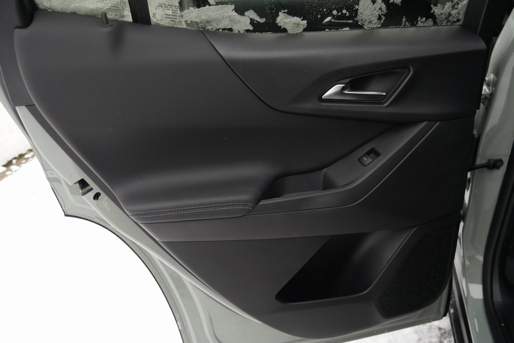 New 2026 Chevrolet Equinox LT image 29