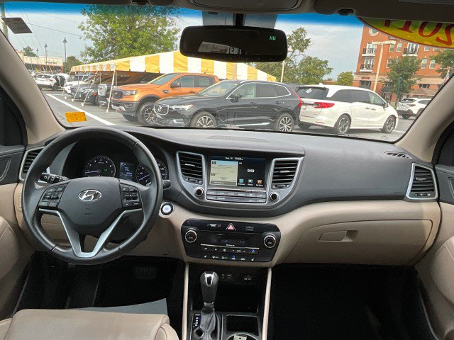 Used 2017 Hyundai Tucson SE Plus AWD/4WD image 8