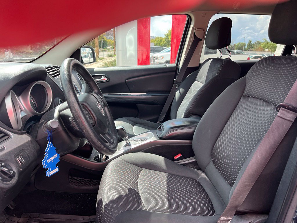 Used 2015 Dodge Journey SXT w/ Flexible Seating Group FWD image 7
