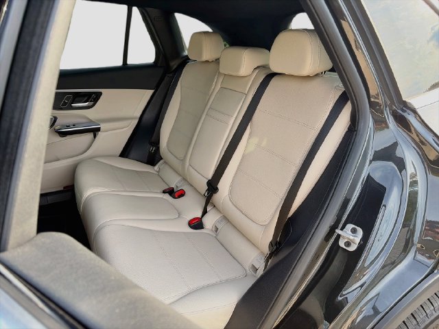Certified 2026 Mercedes-Benz GLC 300 4MATIC image 14