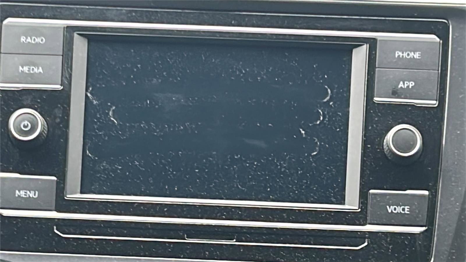 Used 2021 Volkswagen Tiguan S image 16