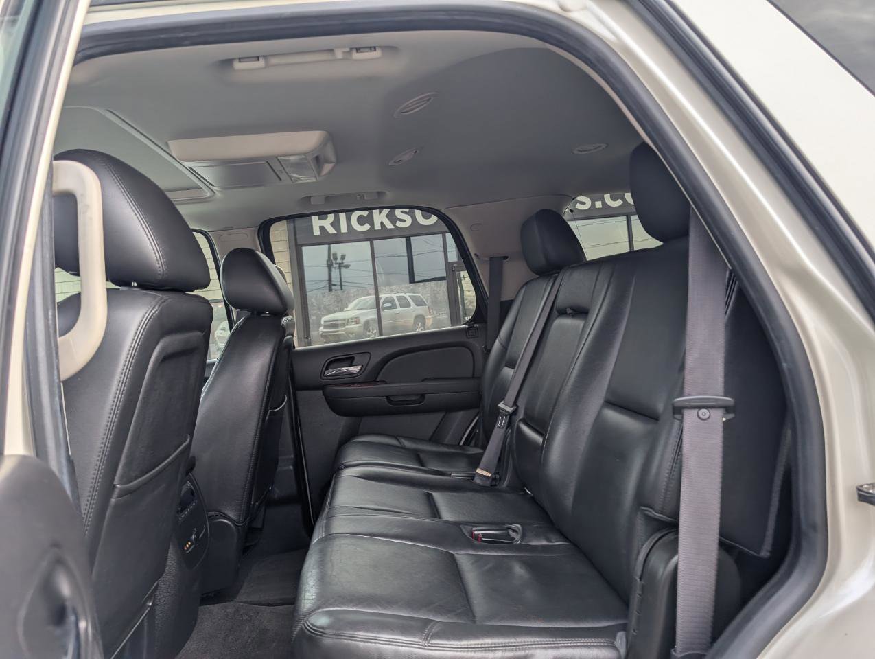 Used 2012 Chevrolet Tahoe LTZ image 17