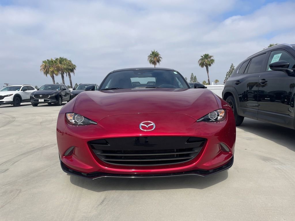 Certified 2022 MAZDA MX-5 Miata Club RWD image 6