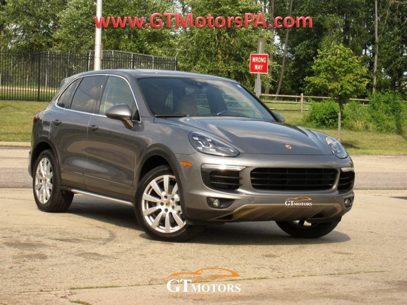 Used 2018 Porsche Cayenne S w/ Premium Package Plus AWD/4WD video 1