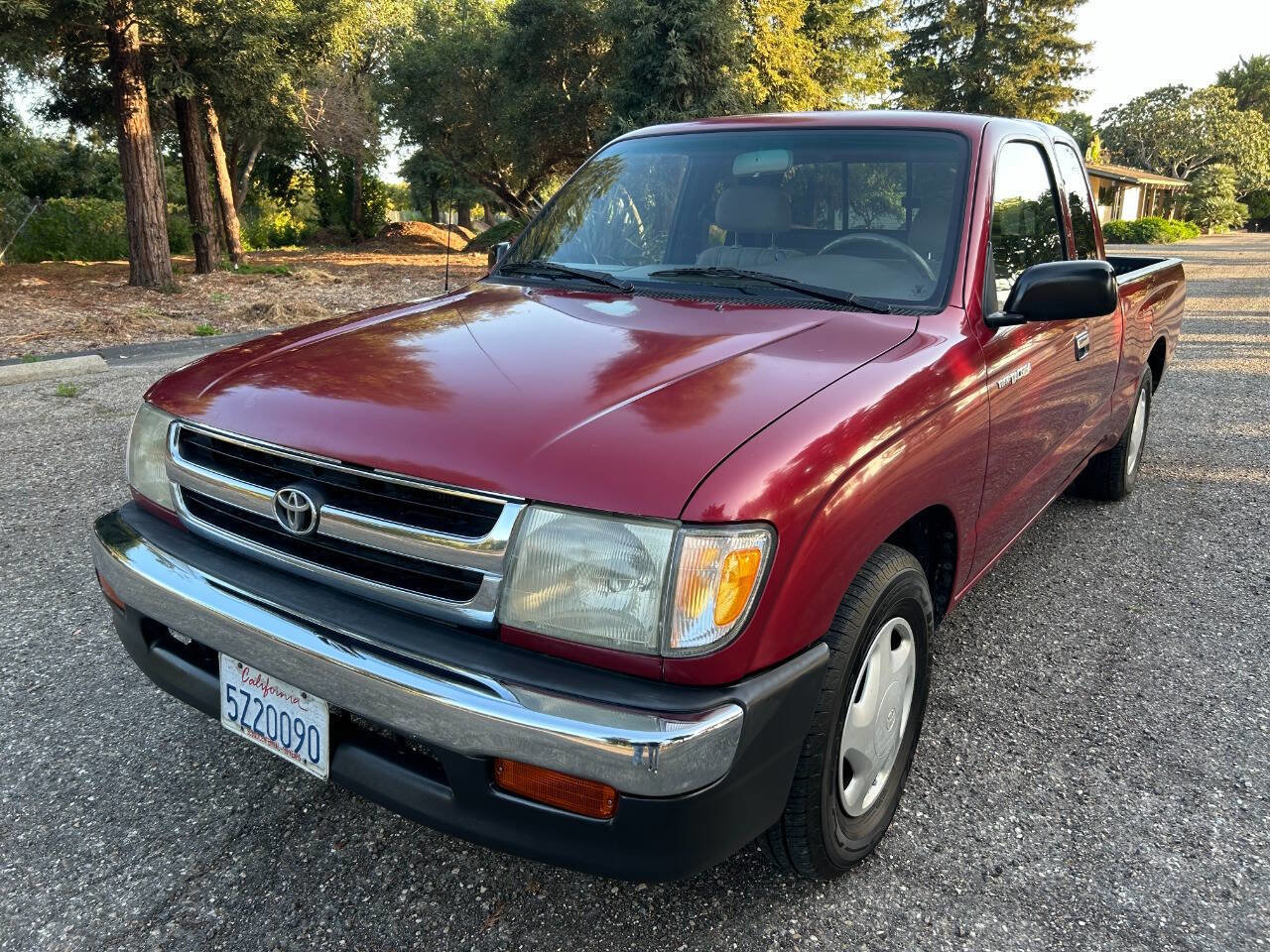 Used 1999 Toyota Tacoma 2WD Xtracab image 2