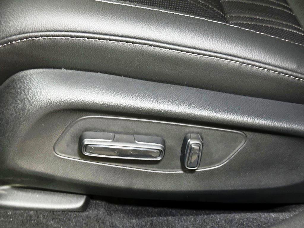 New 2027 Honda HR-V EX-L image 14