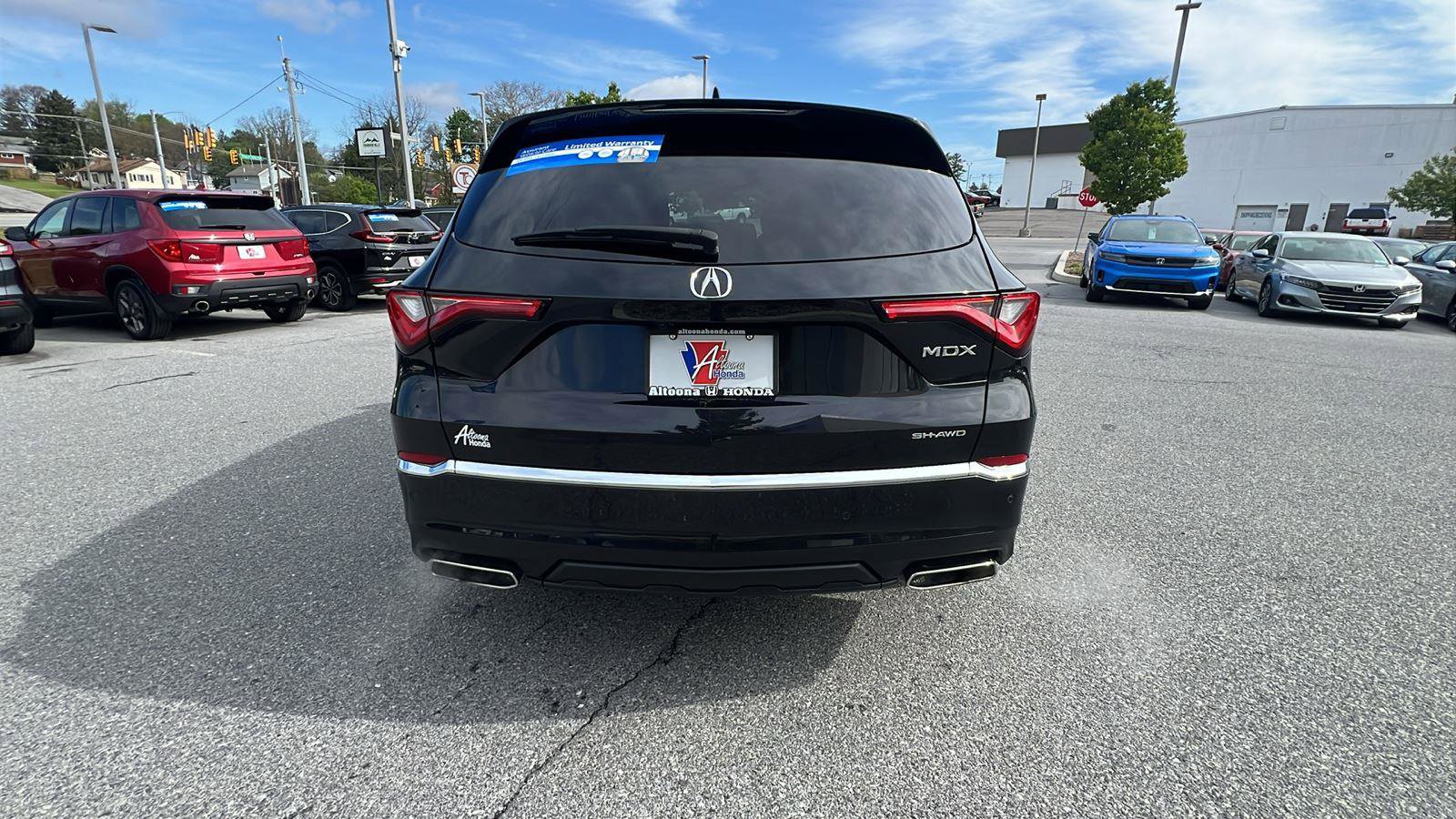 Used 2022 Acura MDX SH-AWD w/ Technology Package image 5