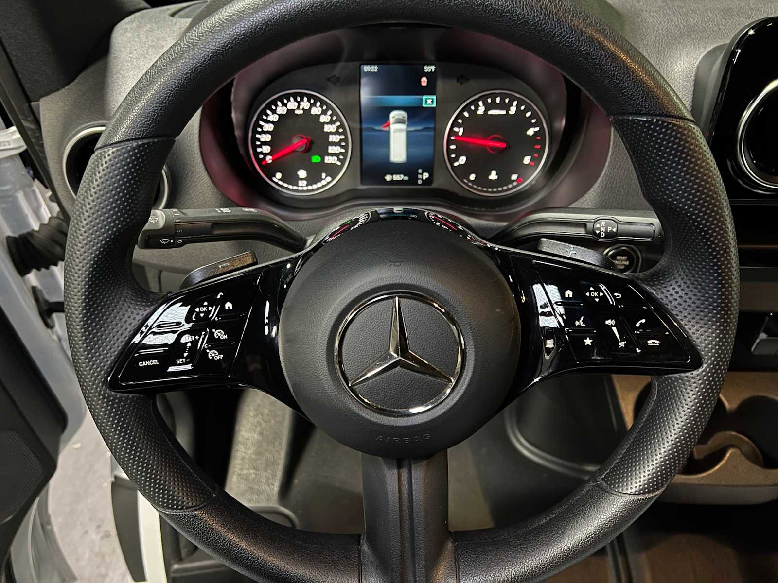 Used 2025 Mercedes-Benz Sprinter 2500 image 26