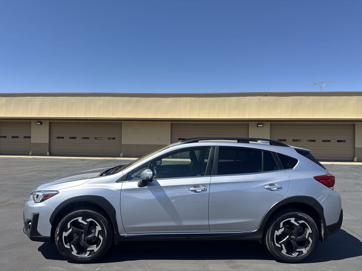 Used 2021 Subaru Crosstrek 2.5i Limited w/ Moonroof Package 2 AWD/4WD image 4