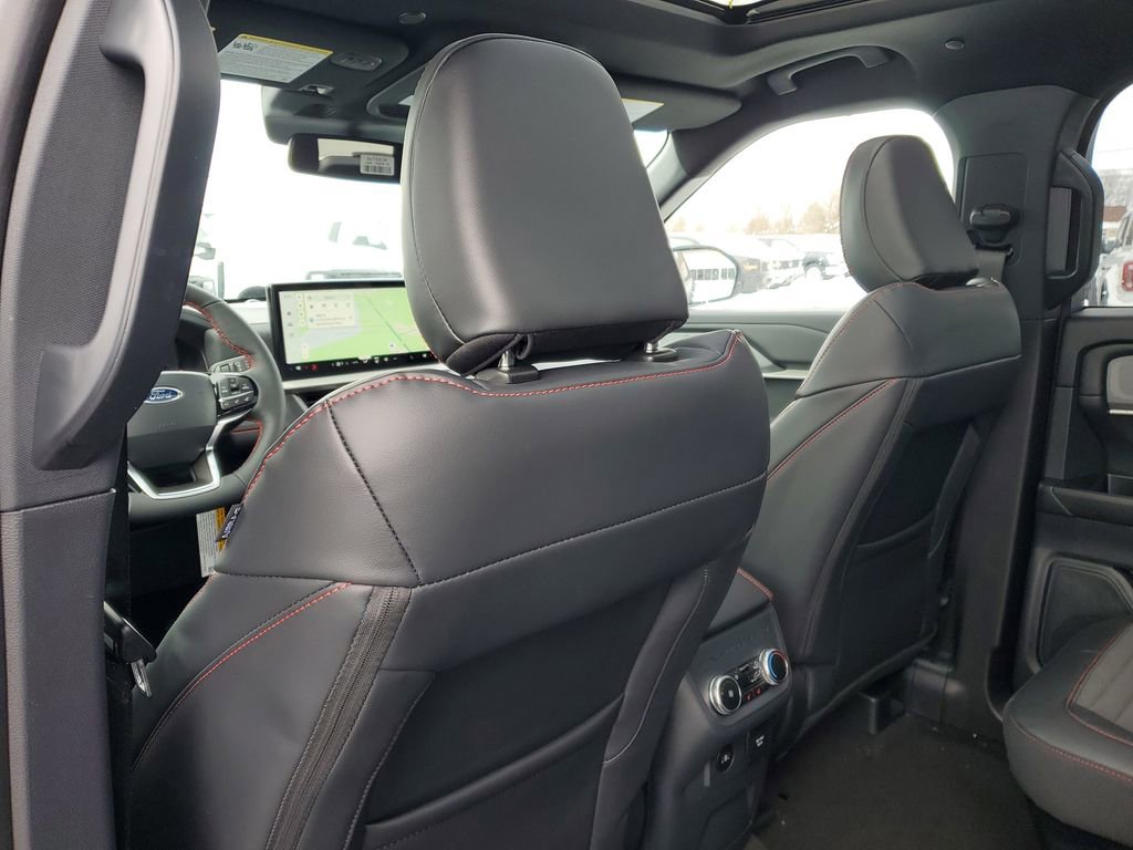 New 2026 Ford Explorer ST-Line w/ ST-Line Street Pack image 31