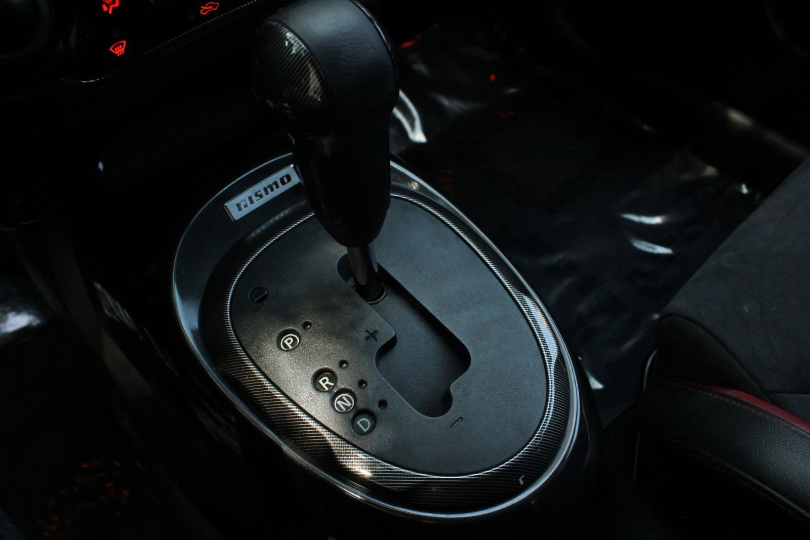 Used 2015 Nissan Juke NISMO RS w/ Interior Illumination Package AWD/4WD image 40