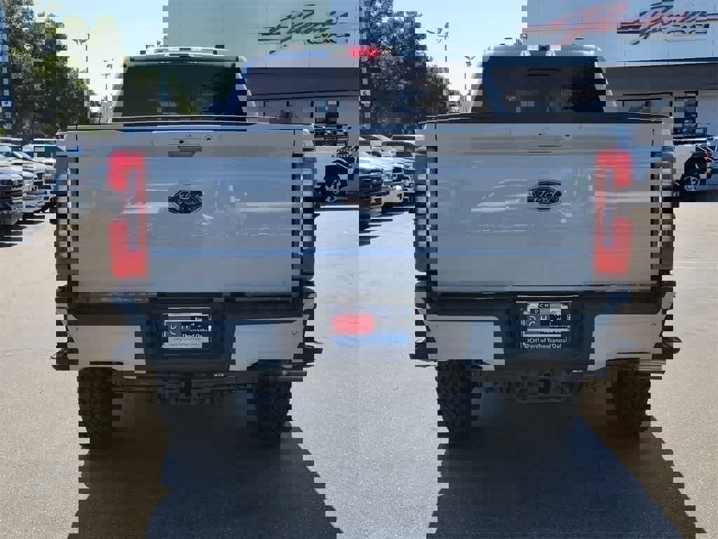 New 2025 Ford F350 Lariat w/ Lariat Ultimate Package image 4