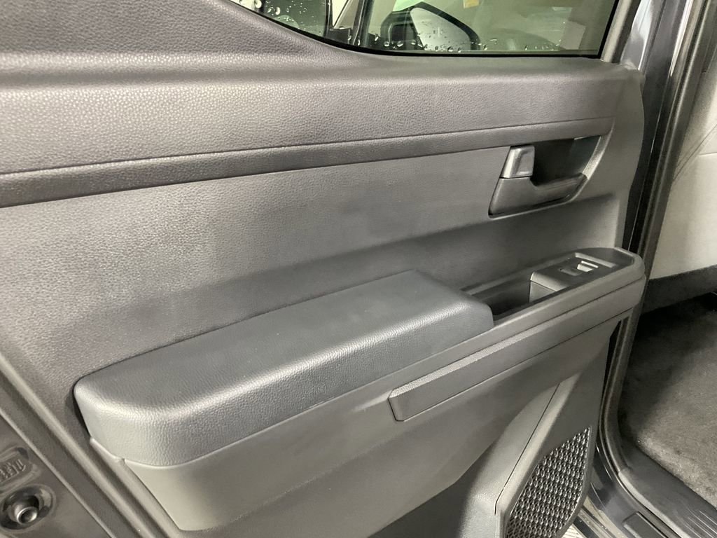 New 2025 Toyota Tacoma SR5 image 15