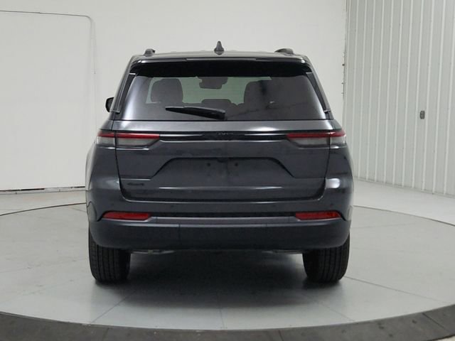 New 2026 Jeep Grand Cherokee Altitude AWD/4WD image 6