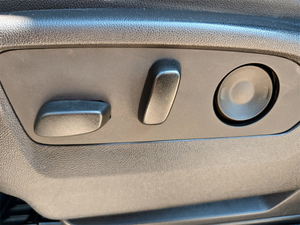 Used 2024 GMC Sierra 2500 AT4 w/ AT4 Premium Plus Package image 28