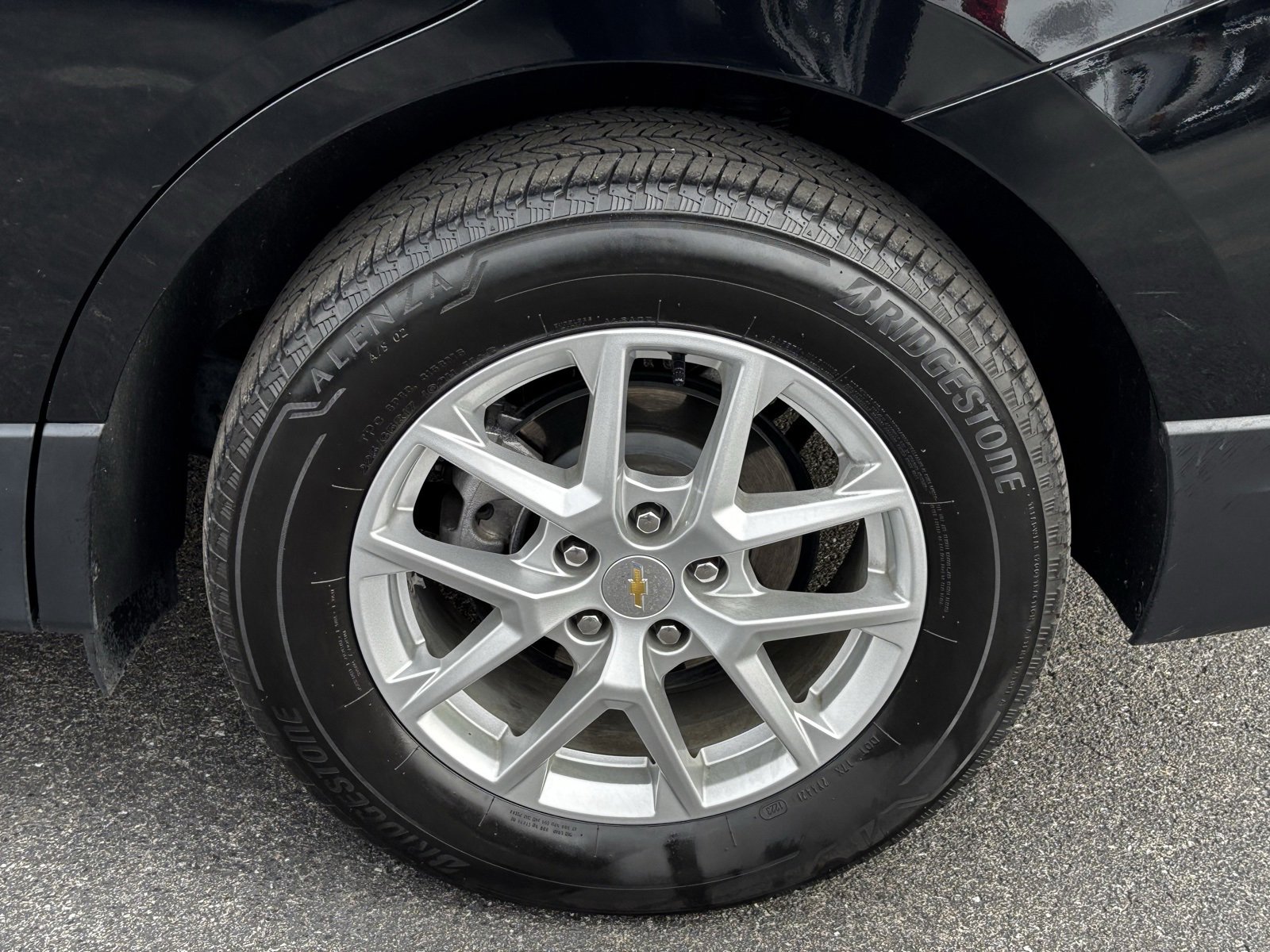 Used 2023 Chevrolet Equinox LT w/ Driver Convenience Package image 15