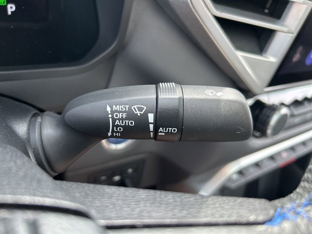 Used 2024 Toyota Tundra Platinum image 31