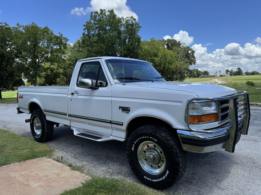 Used 1997 Ford F250 4x4 Regular Cab Heavy Duty image 5