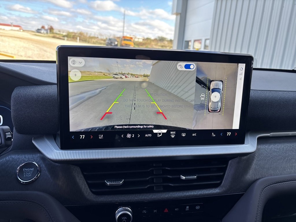 New 2026 Ford Explorer Platinum image 38