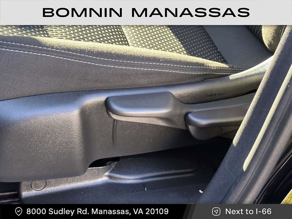 Certified 2024 GMC Terrain SLE image 13