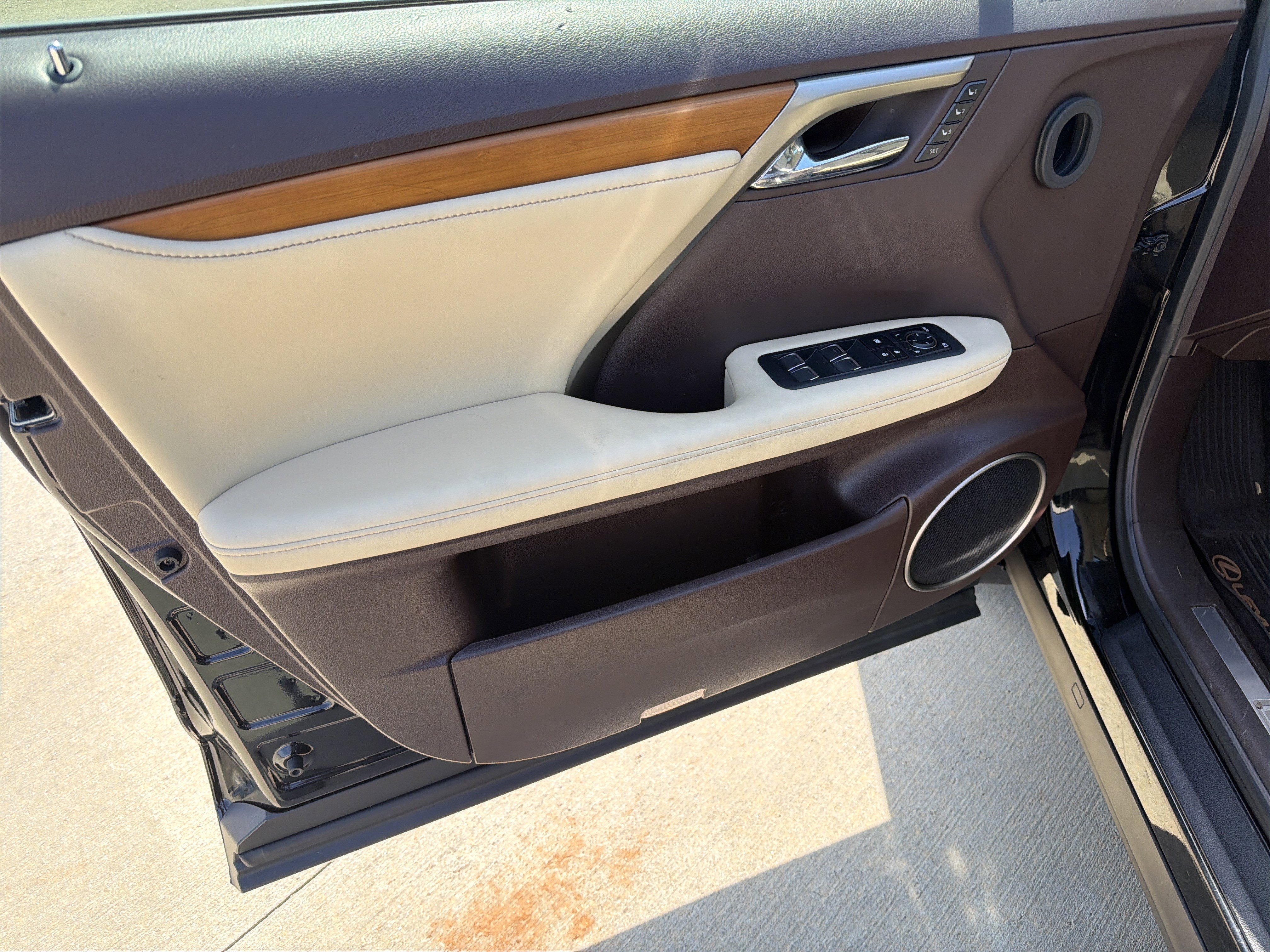 Used 2020 Lexus RX 350 FWD w/ Premium Package image 7