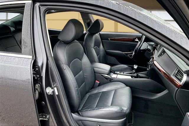 Used 2019 Kia Cadenza Technology image 7
