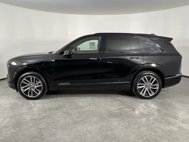 Used 2026 Cadillac Vistiq Sport image 5
