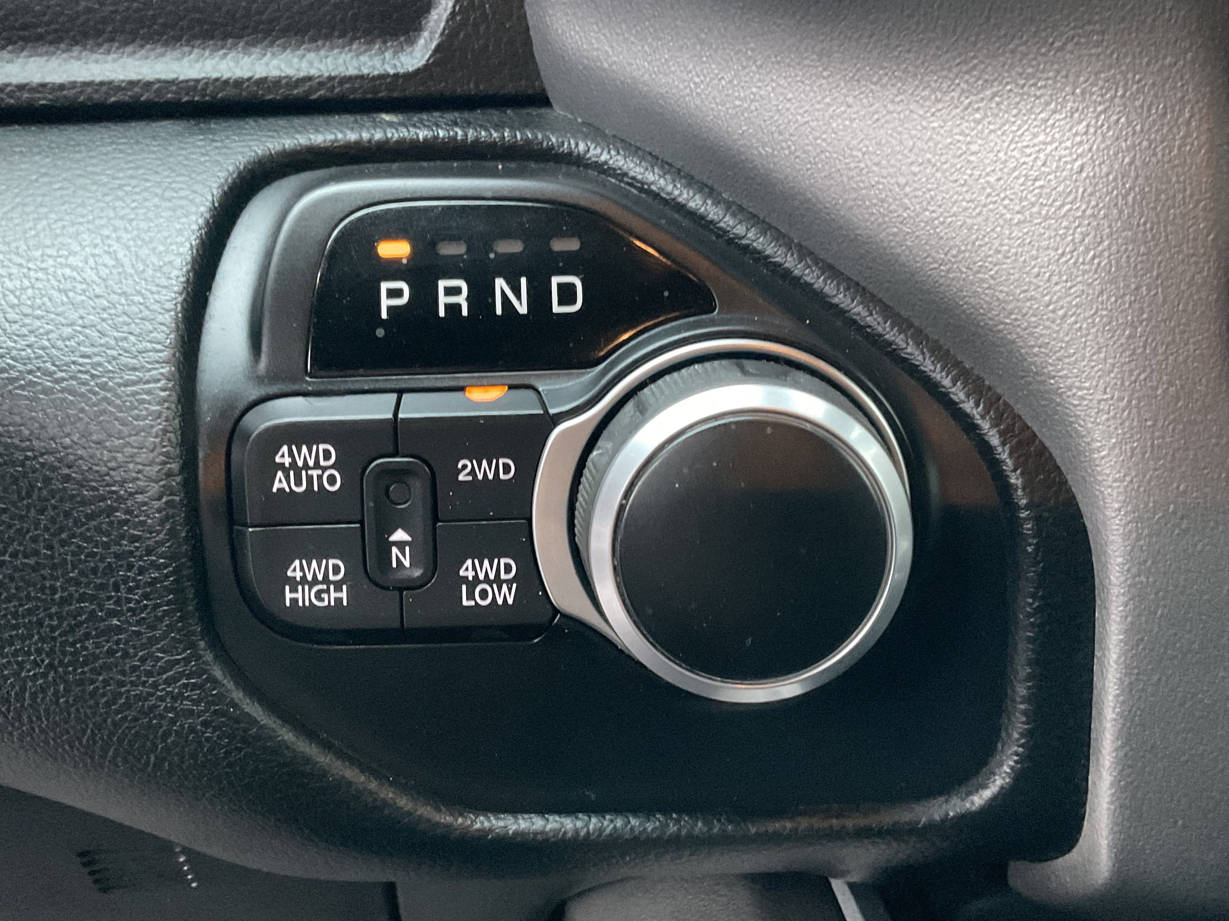 Used 2019 RAM 1500 Big Horn image 32