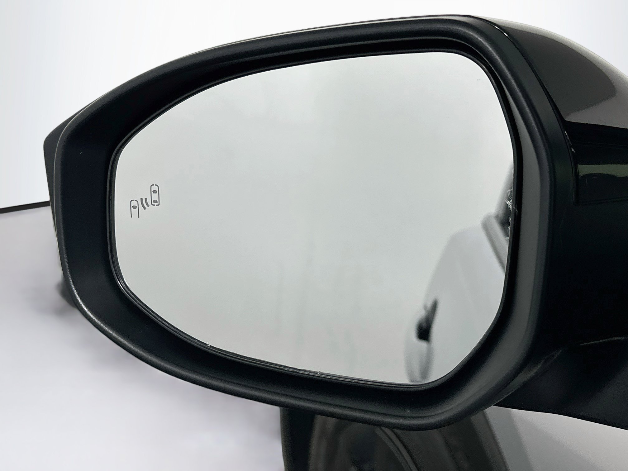 Used 2026 Toyota Prius LE FWD image 16