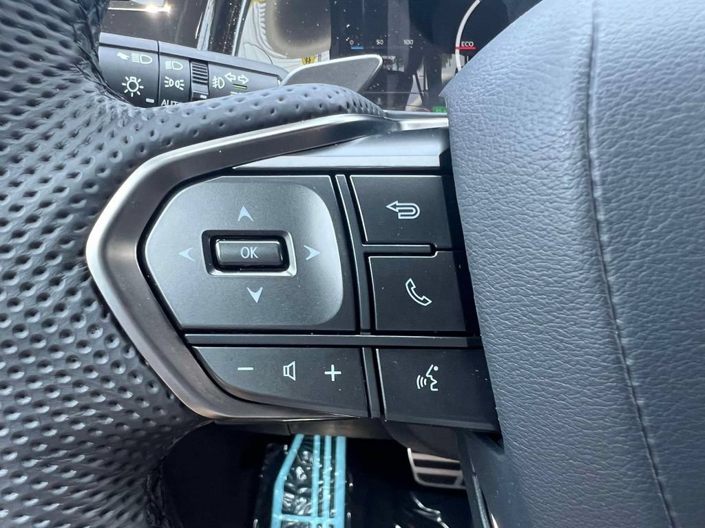 Used 2026 Lexus TX 500h AWD w/ Technology Package image 22
