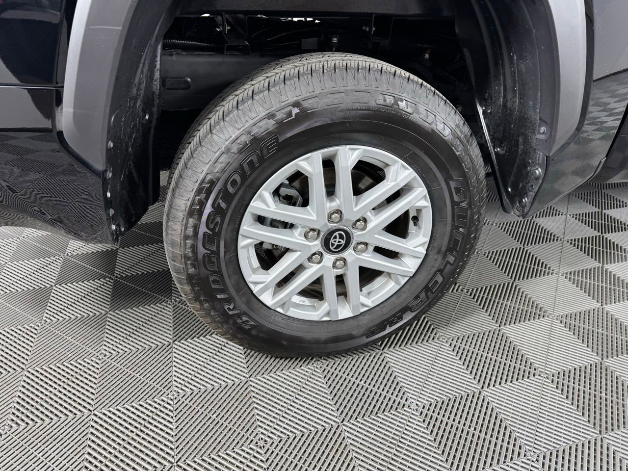 Used 2025 Toyota Tundra SR5 w/ SR5 Convenience Package image 33