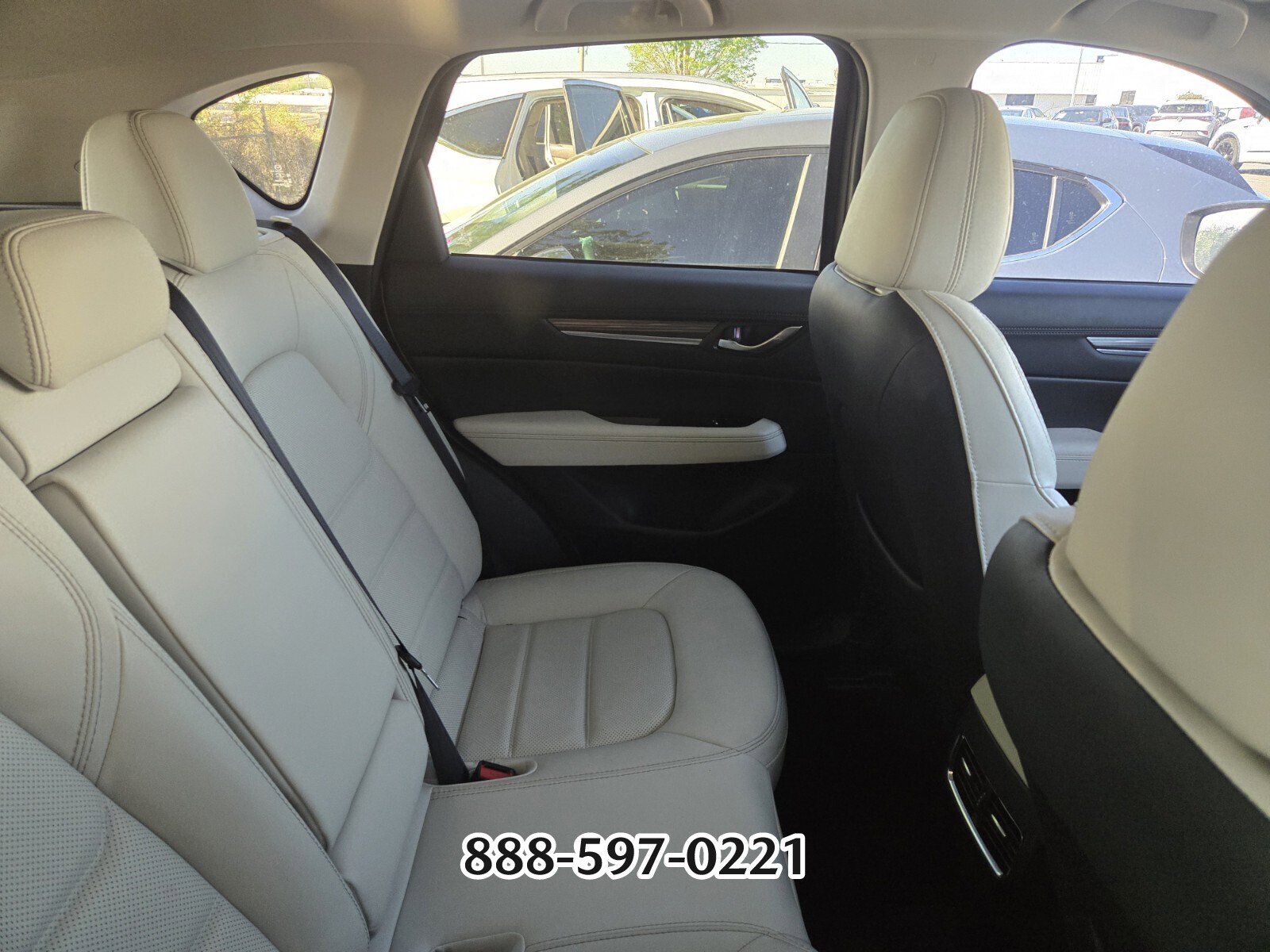 Used 2023 MAZDA CX-5 AWD 2.5 S w/ Premium Package image 7