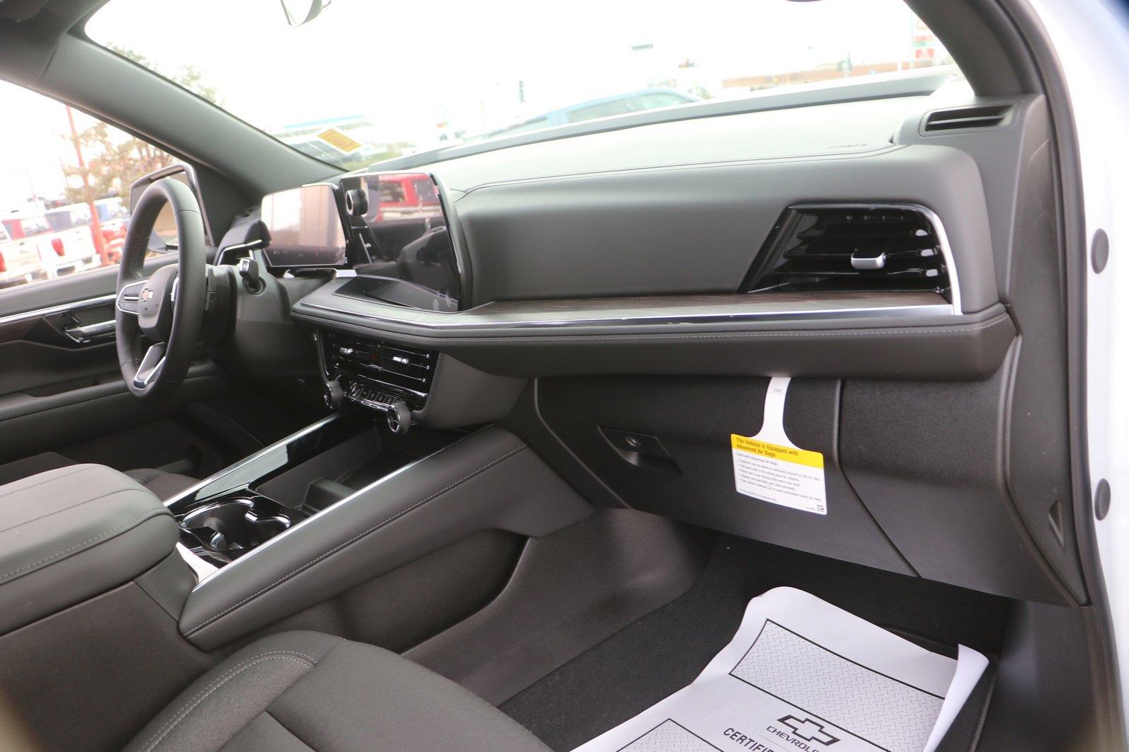 New 2026 Chevrolet Suburban LS image 35