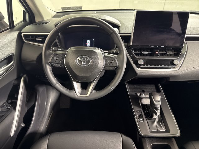 Certified 2026 Toyota Corolla Cross XLE AWD/4WD image 19