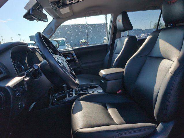 Used 2024 Toyota 4Runner TRD Off-Road Premium image 9