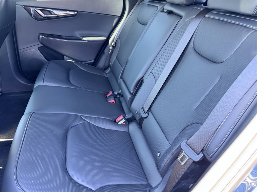 New 2025 Kia EV6 Wind image 22