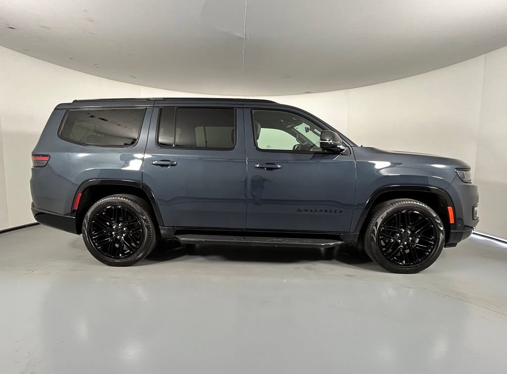 Used 2023 Jeep Wagoneer Series II AWD/4WD image 8