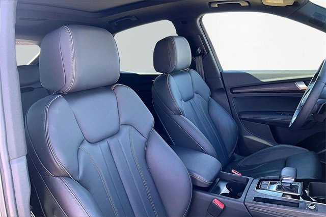 Used 2024 Audi Q5 2.0T Premium Plus w/ Premium Plus Package image 7