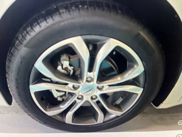Used 2025 Chrysler Pacifica Pinnacle w/ Trailer Tow Group FWD image 25