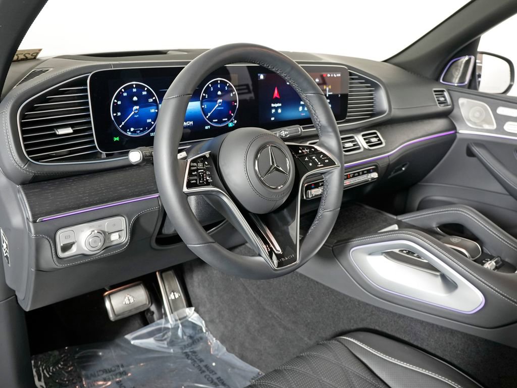 Used 2026 Mercedes-Benz Maybach GLS 600 4MATIC image 16