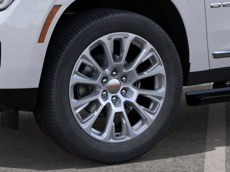 New 2026 GMC Yukon XL Denali w/ Denali Reserve Package AWD/4WD image 9