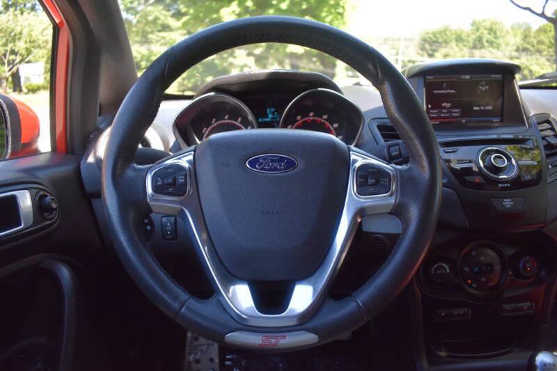 Used 2015 Ford Fiesta ST w/ ST Recaro Package FWD image 36