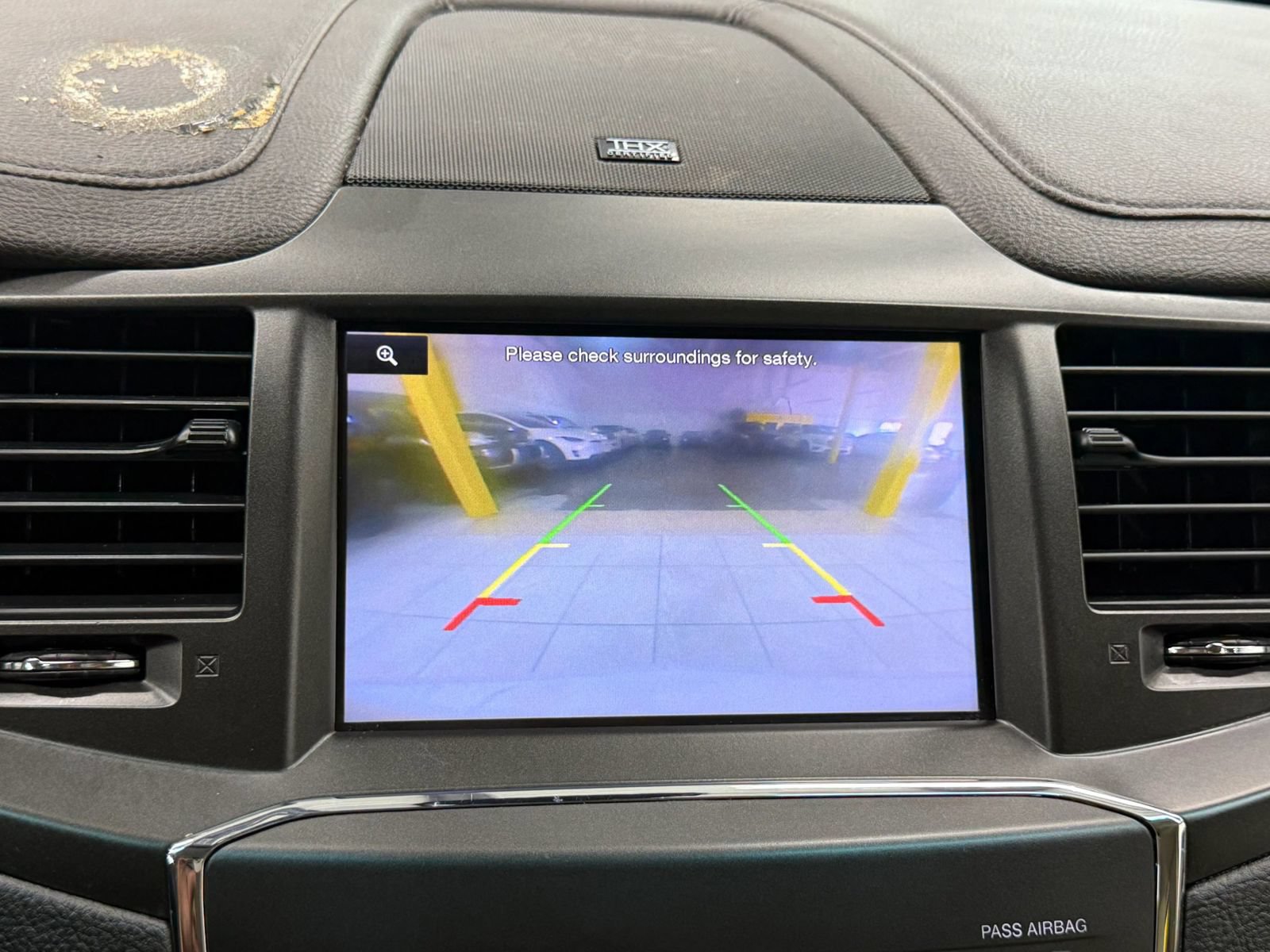 Used 2013 Lincoln MKS AWD image 32