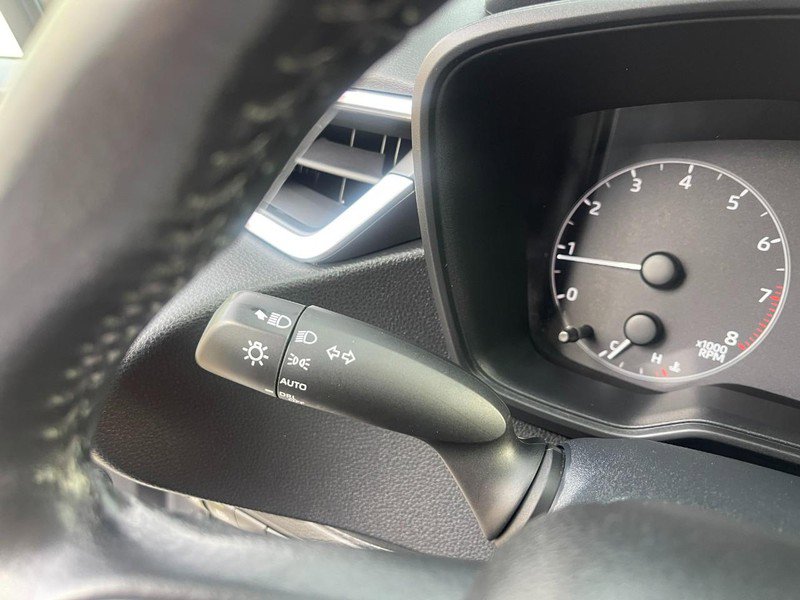 Used 2023 Toyota Corolla SE image 24