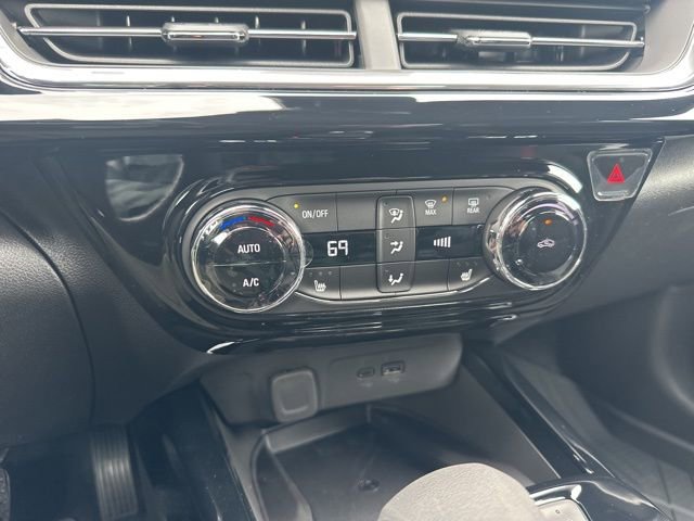 New 2026 Chevrolet Trax RS w/ Sunroof Package image 25